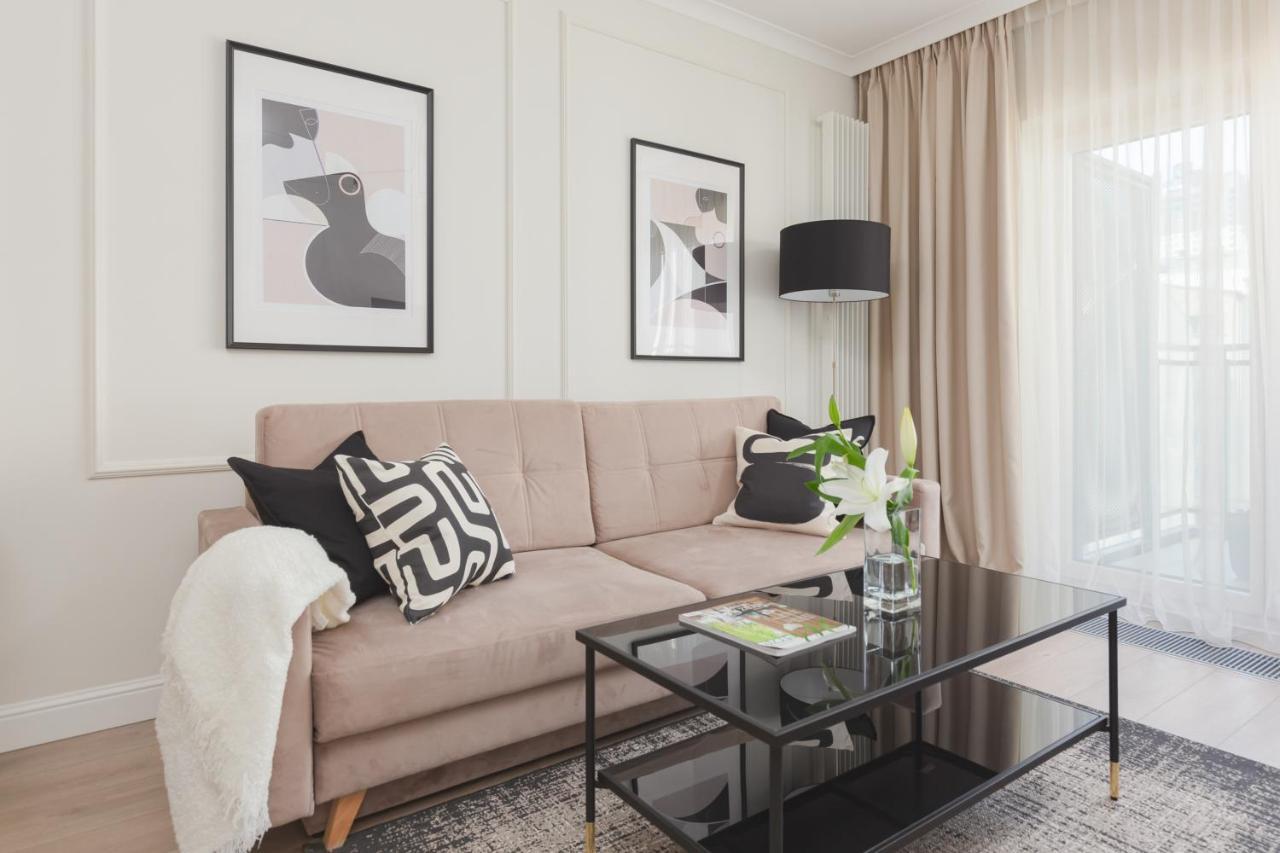 Mennica Residence Central Apartment By Renters Prestige Warsaw Ngoại thất bức ảnh