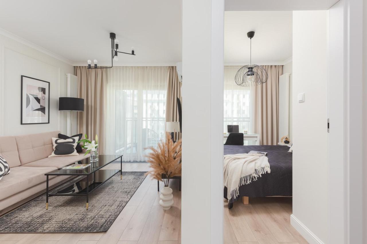 Mennica Residence Central Apartment By Renters Prestige Warsaw Ngoại thất bức ảnh