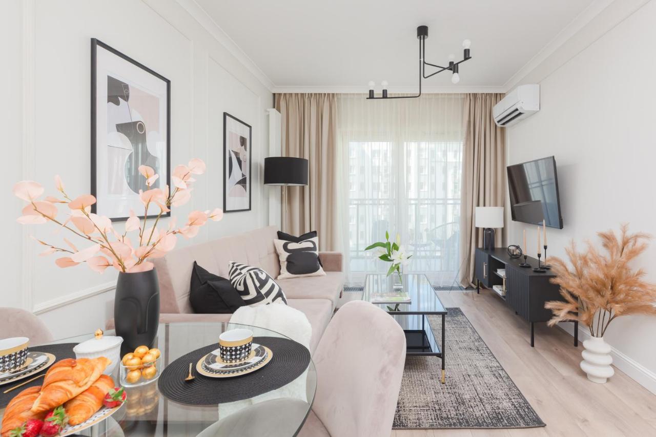 Mennica Residence Central Apartment By Renters Prestige Warsaw Ngoại thất bức ảnh